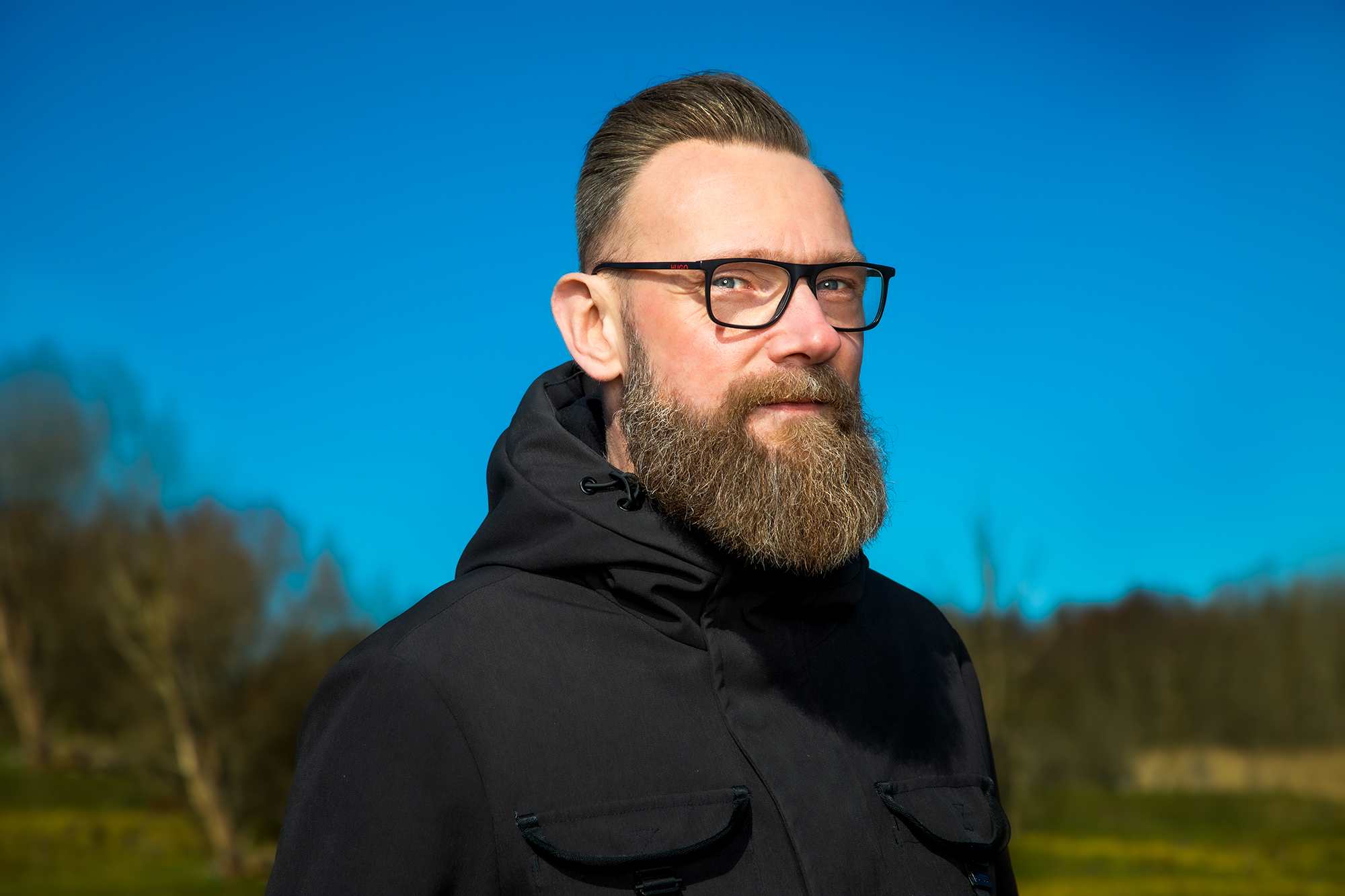 Raymond LO portret 2023 HR2000